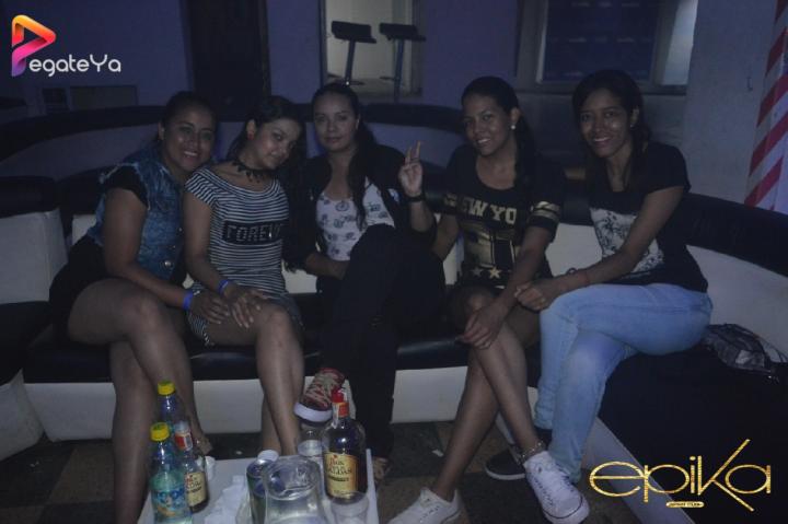 Foto 12 de Epika - 2do FDS Dic. 2016 en Epika Night Club, Cali