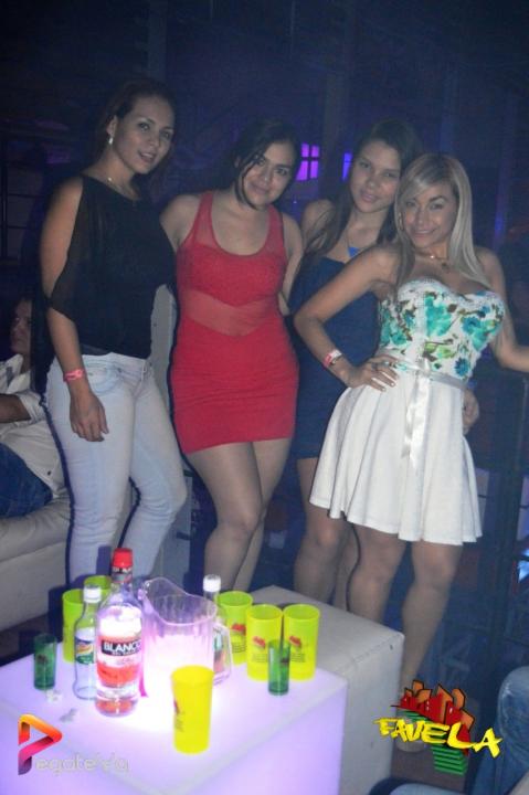 Foto 5 de Favela - 2do FDS Mayo 2015 en Favela Club Menga, Cali