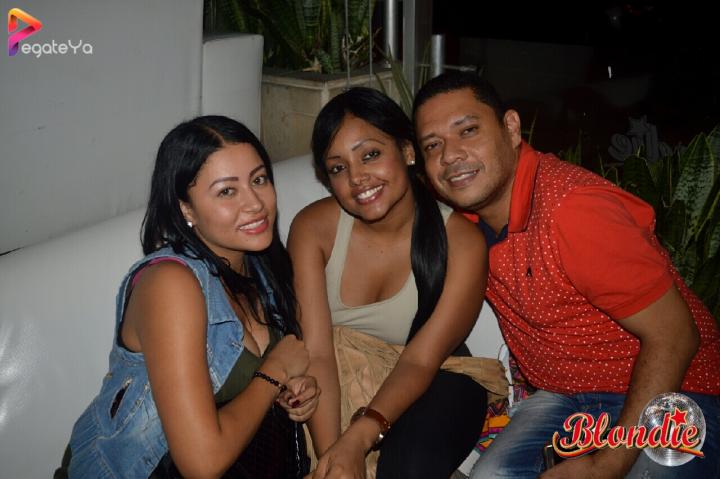 Foto 14 de Blondie - 4to Fds Abril 2017 en Blondie Bar Cali, Cali