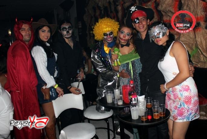 Foto 80 de Ampm Bar - Halloween 2014 en Am / PM Bar - Cali, Cali