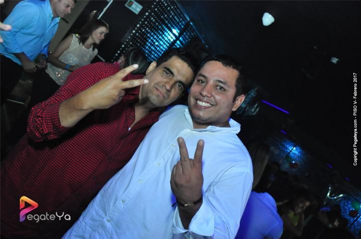 Foto 16 de PISO V - sabado 4 de febrero de 2017 en Bar Piso V Bucaramanga, Bucaramanga
