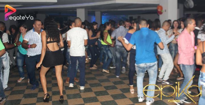 Foto 35 de Epika Night Club - 3er Fds Abril 2016 en Epika Night Club, Cali