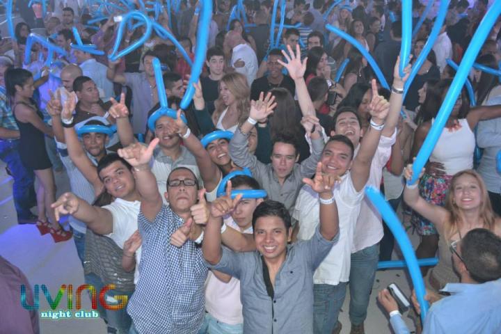 Foto 34 de Living - 4to FDS Nov 2014 en Living Night Club, Cali