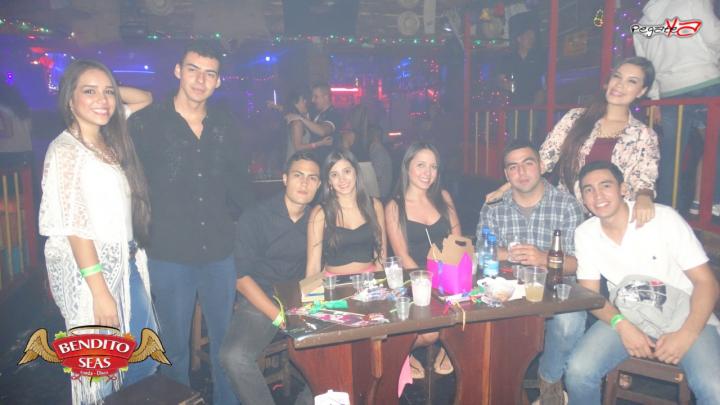 Foto 10 de Bendito Seas - 5to FDS Nov 2014 en Discoteca Bendito Seas Medellin, Medellín