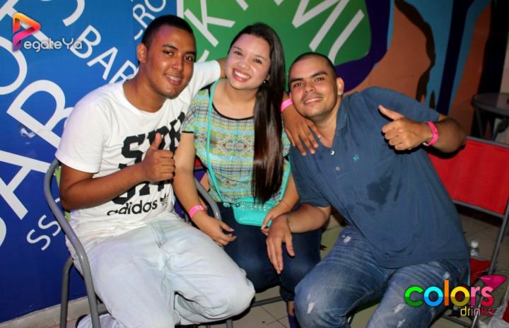 Foto 10 de Colors - Amor y Amistad 2015 en Colors Drinks