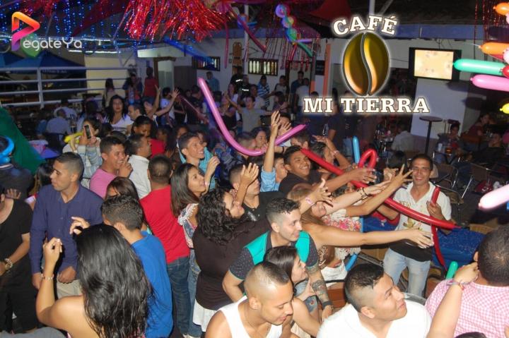 Foto 38 de Cafe mi Tierra - 5to Fds Abril 2016 en Cafe Mi Tierra, Cali