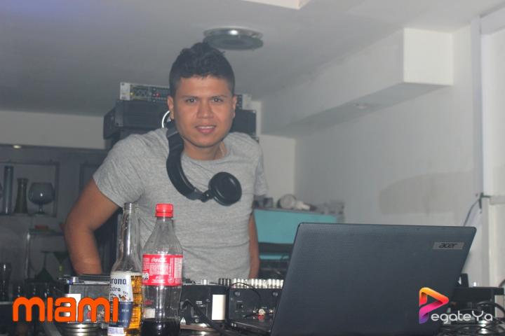 Foto 22 de Miami Bar - Enero 17 y 24 del 2015 en Miami Bar Cali, Cali