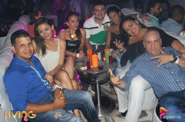 Foto 46 de Living - 2do FDS Mayo 2015 en Living Night Club, Cali