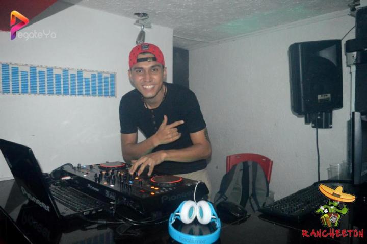 Foto 10 de Rancheton Cali 2016-03-15 en Rancheton Cali, Cali