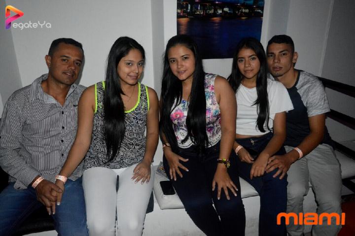Foto 139 de Miami Bar - Feria de Cali 2016 en Miami Bar Cali, Cali