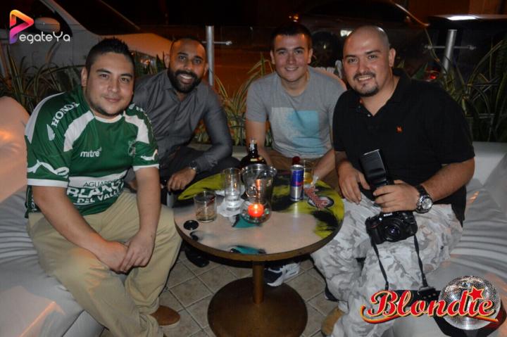 Foto 36 de Blondie - 2do Fds Abril 2016 en Blondie Bar Cali, Cali