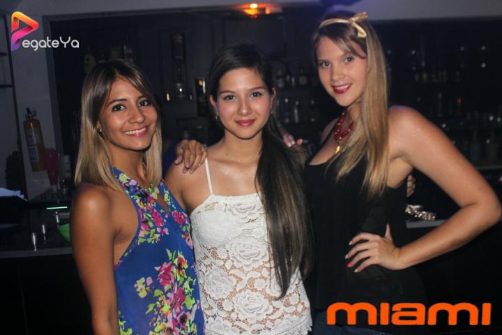 Foto 22 de Mami - 2do FDS Dic. 2015 en Miami Bar Cali, Cali