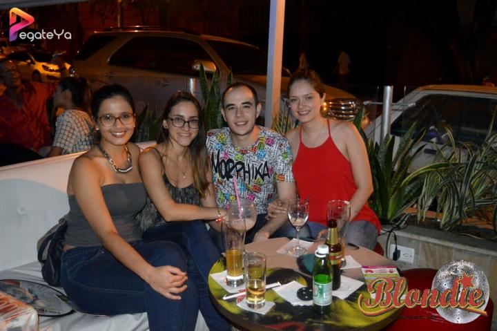 Foto 20 de Blondie - 4To Fds Abril 2016 en Blondie Bar Cali, Cali