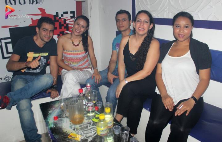 Foto 10 de Ahma Bar - 1er FDS Julio 2015 en Ahma Cali, Cali