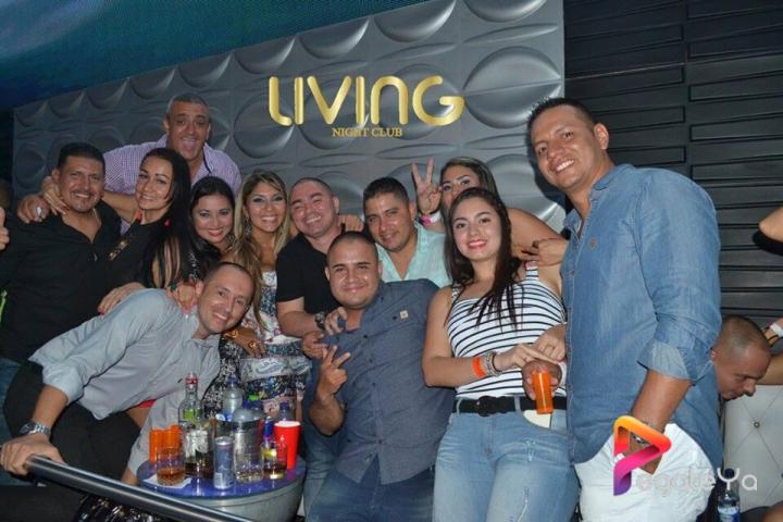 Foto 9 de Living Night Club - 1er fds Mayo 2016 en Living Night Club, Cali