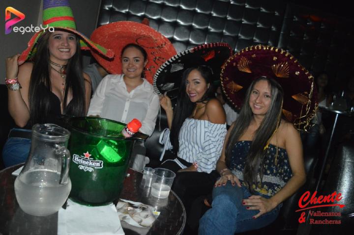 Foto 8 de Chente - 1er & 2do FDS Dic 2016 en CHENTE Vallenatos y Rancheras, Cali
