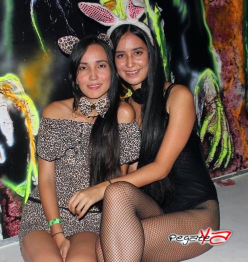 Foto 226 de Lolas - Halloween 2014 en Lolas Club Menga Cali, Cali