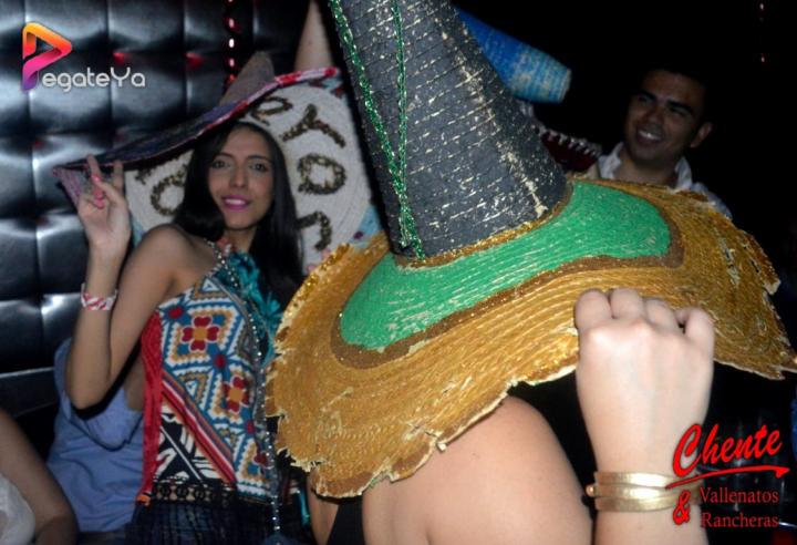 Foto 19 de Chente - Amor y Amistad 2015 en CHENTE Vallenatos y Rancheras, Cali