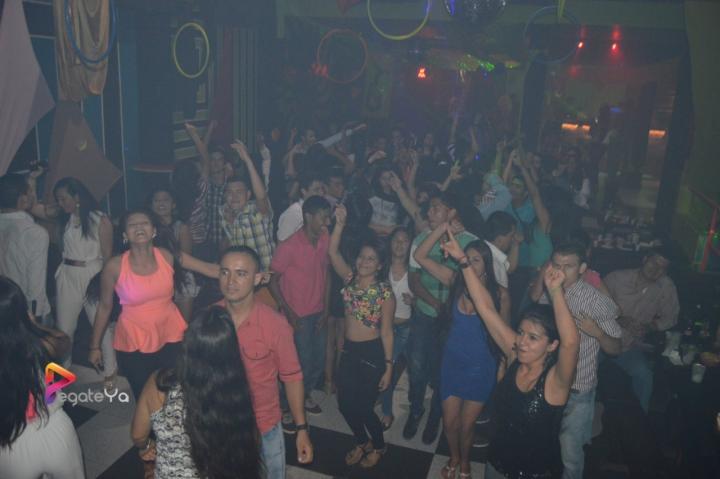 Foto 46 de El Manicomio sábado 28 de marzo 2015 en Discoteca El Manicomio Bucaramanga, Bucaramanga