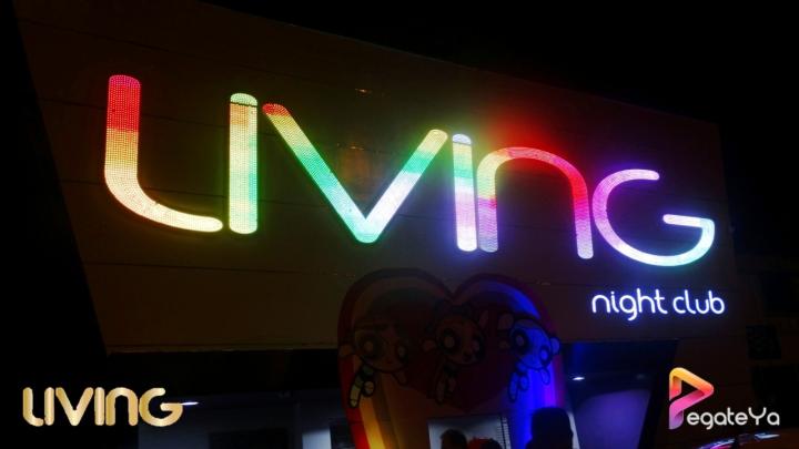 Foto 26 de Living - 4to FDS Marzo 2015 en Living Night Club, Cali