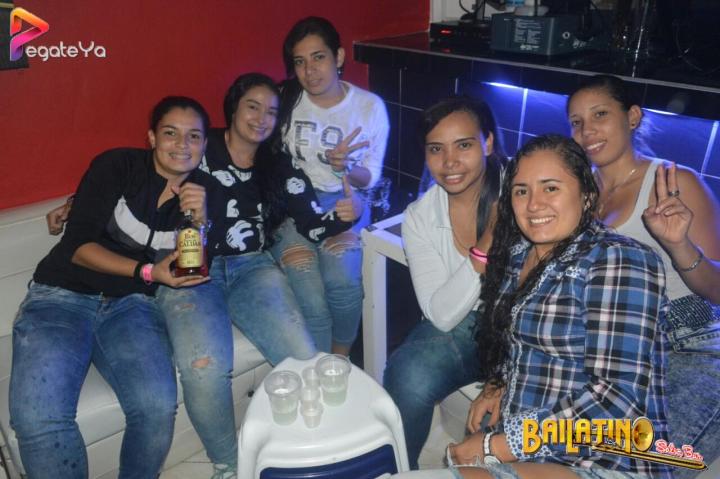 Foto 86 de Bailatino - 1er & 4to Fds Oct 2016 en Bailatino - Bar, Cali