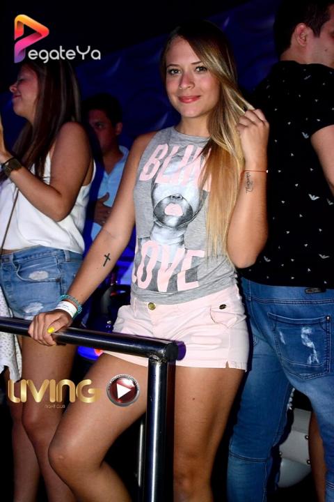 Foto 5 de Living Night Club - 3er fds Junio 2016 en Living Night Club, Cali