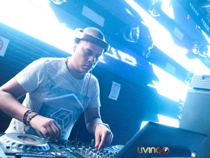 Foto 32 de Living - 3er Fds Abril 2017 en Living Night Club, Cali