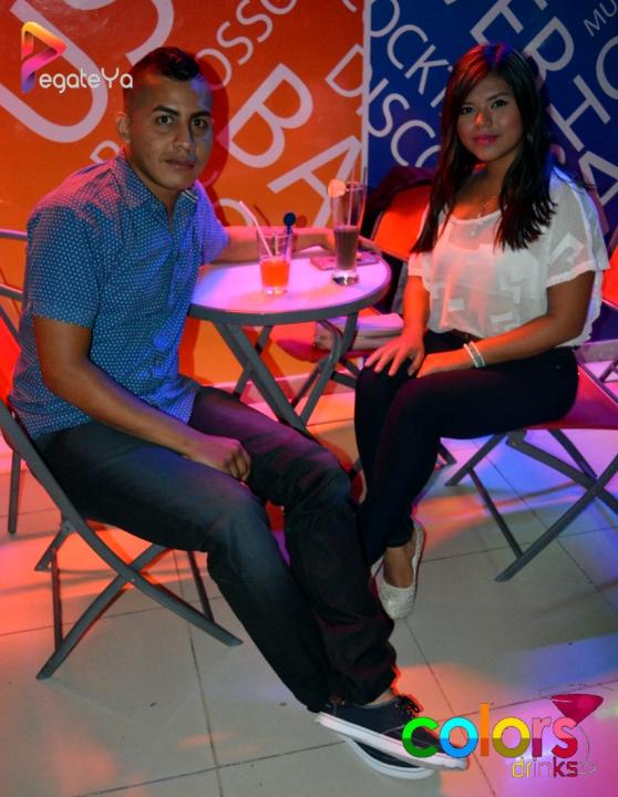 Foto 10 de Colors - 2do FDS Agosto 2015 en Colors Drinks