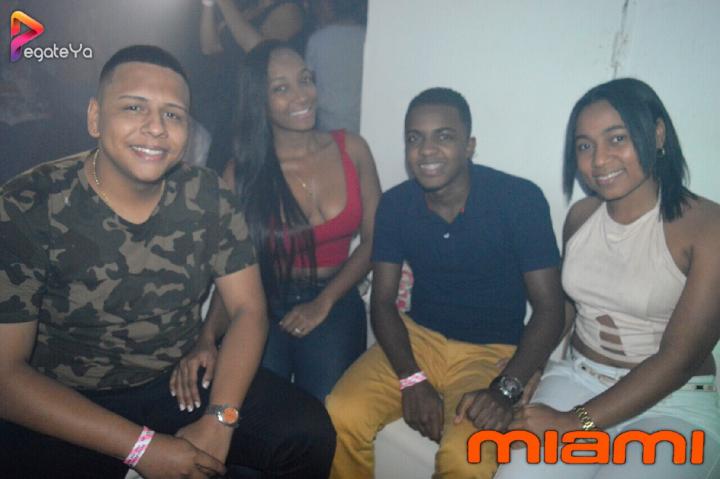 Foto 17 de Miami Bar - 2do Fds Mayo 2017 en Miami Bar Cali, Cali