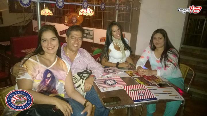 Foto 3 de Charly Food Bar - 3er FDS Nov 2014 en Charly Food Bar, Cali