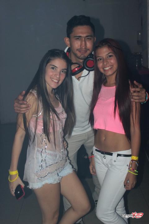 Foto 31 de Ahma Bar - 1er FDS Diciembre 2014 en Ahma Cali, Cali