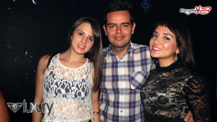 Foto 38 de Luxury - Septiembre 27 en Discoteca Luxury Medellin, Medellín
