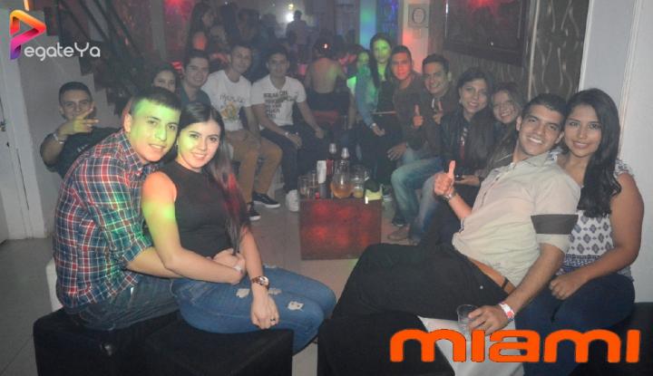 Foto 29 de Miami Bar - Hallowen 2016 en Miami Bar Cali, Cali