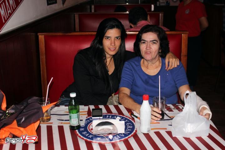 Foto 11 de Charly Food Bar - 3er FDS Octubre en Charly Food Bar, Cali