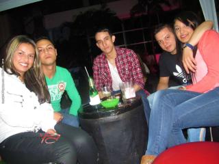 Foto 37 de Malibu Bar - 16 de abril de 2014 en Malibu Lounge Bar Medellin, Medellín