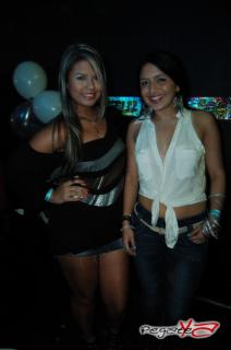 Foto 51 de Luxury 30 de Junio en Discoteca Luxury Medellin, Medellín