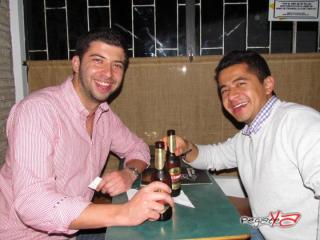 Foto 20 de Diciembre 22-23 del 2011 en Bar la Plaza Delicatessen Manizales, Manizales