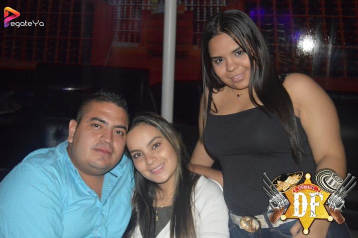 Foto 15 de EL DF - 1er FDS Junio 2017 en El DF Club Discoteca