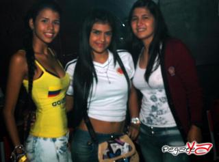 Foto 49 de Octubre 12 del 2013 en Am / PM Bar - Cali, Cali