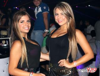 Foto 2 de Agosto 03 del 2013 en Living Night Club, Cali