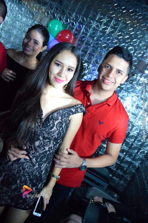 Foto 39 de Piso V - Sabado 14 de mayo 2016 en Bar Piso V Bucaramanga, Bucaramanga