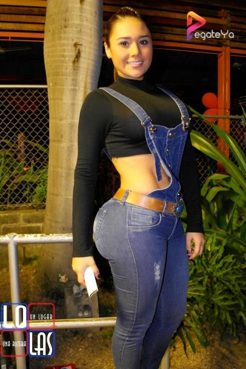 Foto 3 de Lolas - Abril 24 2015 en Lolas Club Menga Cali, Cali