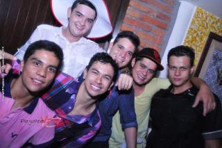 Foto 62 de Bar DF 12 de abril de 2014 en Discoteca DF Bucaramanga, Bucaramanga