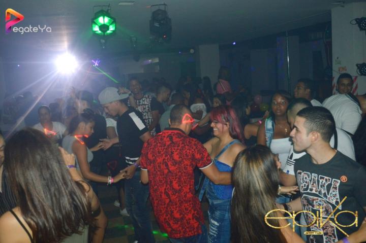 Foto 64 de EPIKA - 3ER / 4to FDS MAYO 2016 en Epika Night Club, Cali