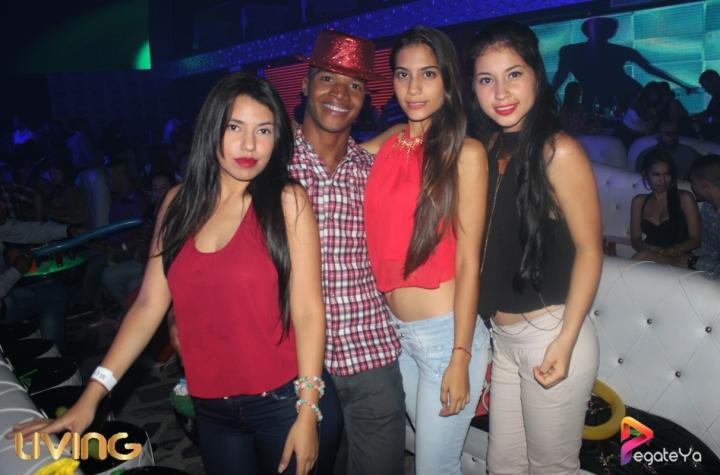 Foto 47 de Living - 2do FDS Mayo 2015 en Living Night Club, Cali