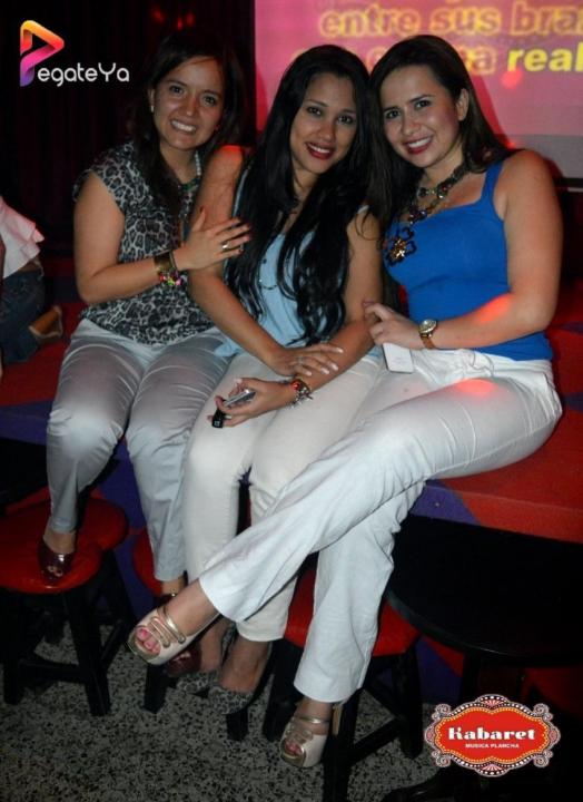 Foto 2 de Kabaret Bar - 1er FDS Agosto 2015 en Kabaret - Granada, Cali