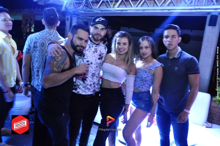Foto 120 de The Roof Top Acuarela – 2018 en Fiestas Colombia, Medellín