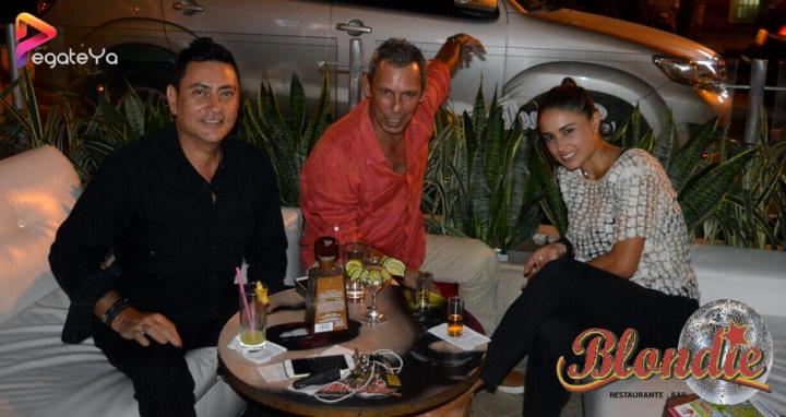 Foto 21 de Blondie - 4To Fds Abril 2016 en Blondie Bar Cali, Cali