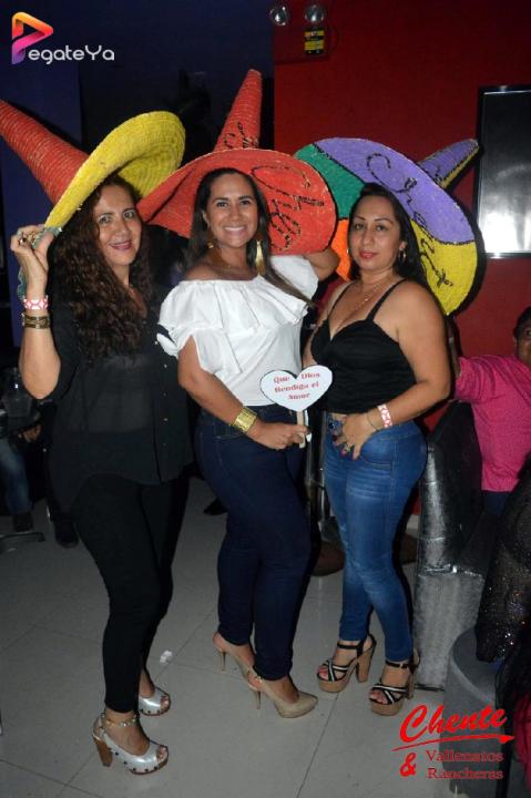 Foto 17 de CHENTE - 3er & 4to FDS Oct 2016 en CHENTE Vallenatos y Rancheras, Cali