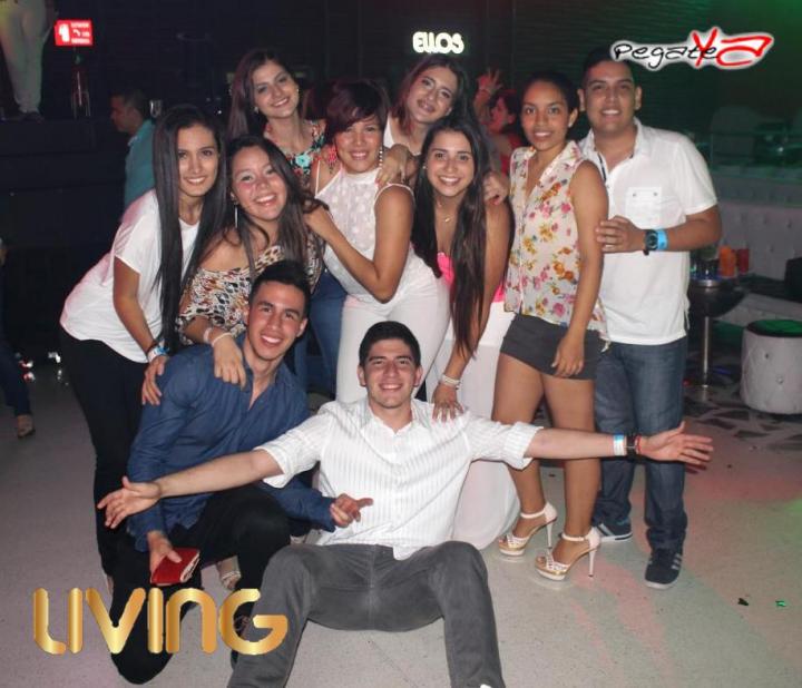 Foto 40 de Living Night Club - Oct 4 en Living Night Club, Cali